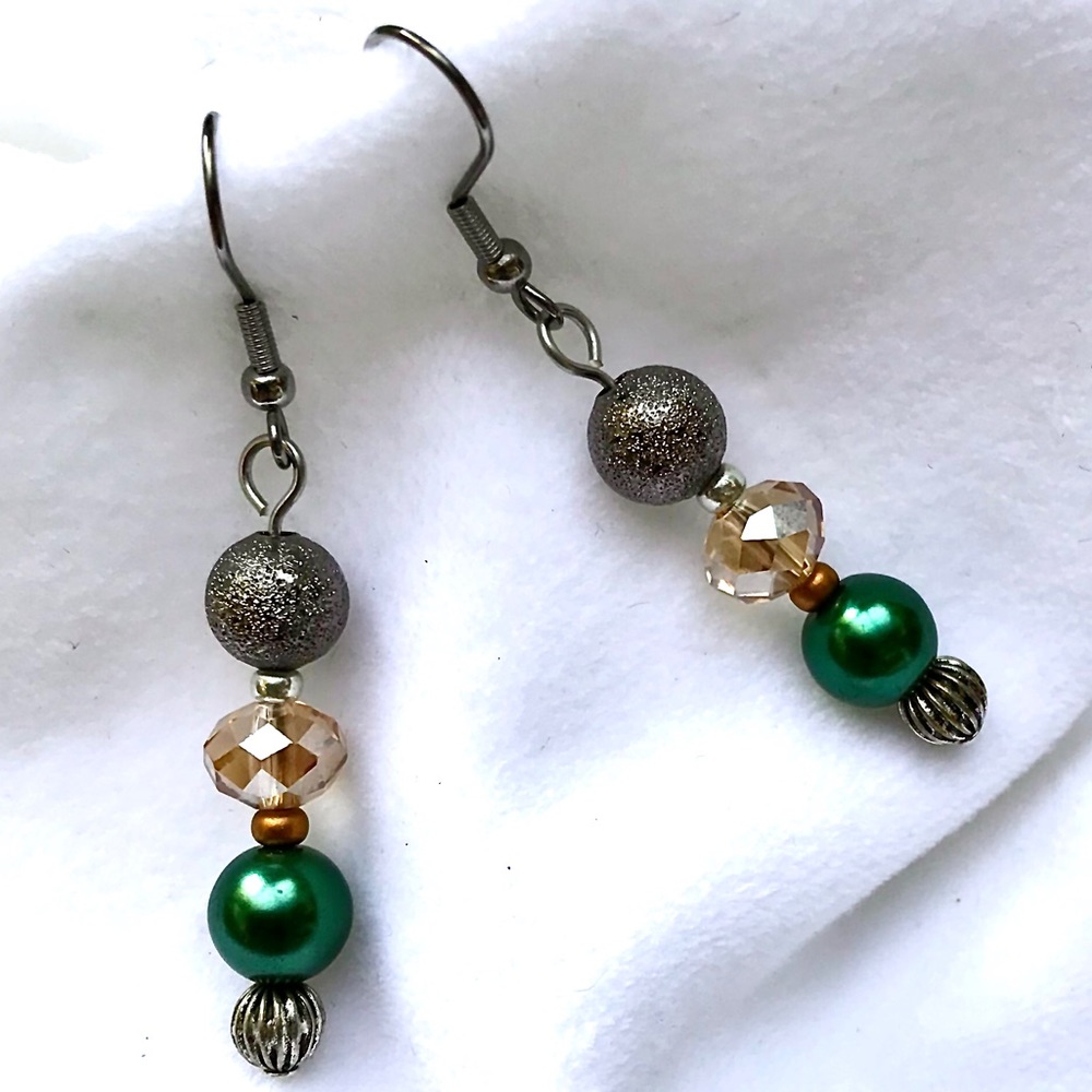 Handmade Earrings with Vintage and Modern Elements (E111-2H) New Without Tags